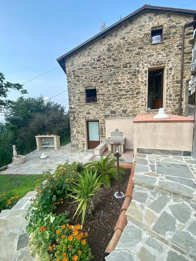 Apartment Casa Dell'Angelo Cherubino Monolocale Castelnuovo Magra Italy